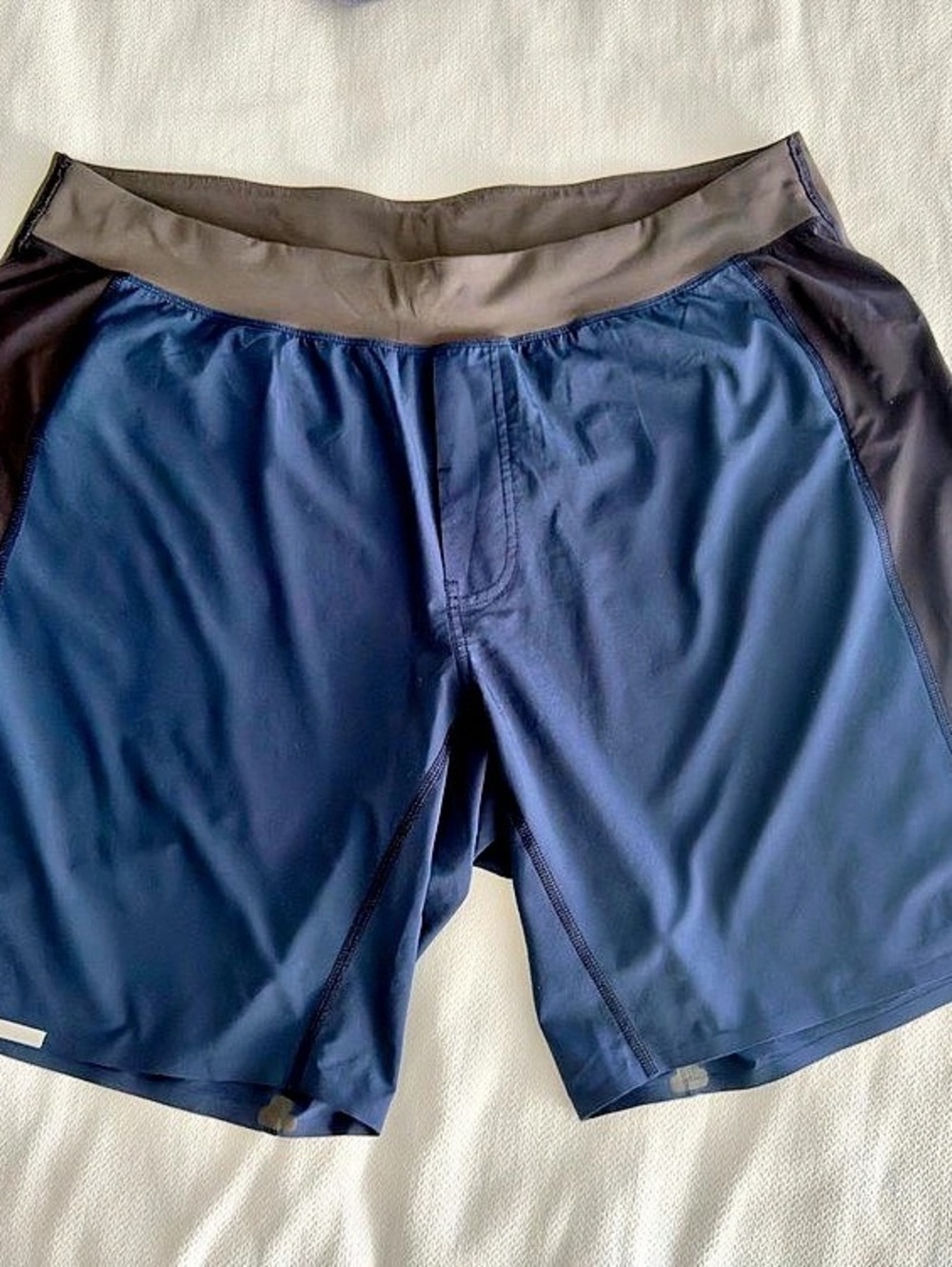 lululemon Pace Breaker Short Men's Athletic Shorts Blue & Black XXL